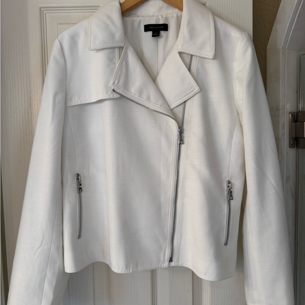 Ann Taylor White Asymmetrical Zip Moto-Style Jacket